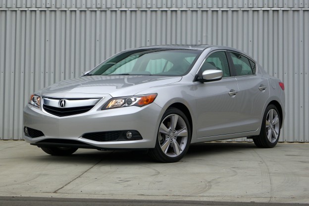 ILX Premium front three quarter