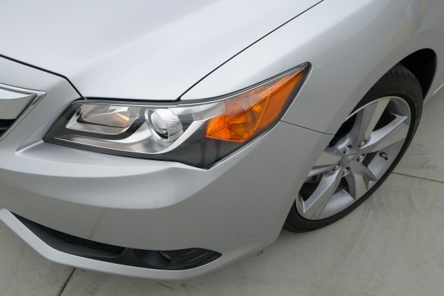 Acura ILX Headlight Detail