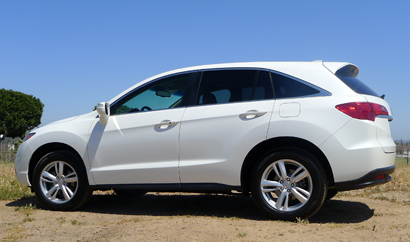 A side view of a 2013 Acura RDX AWD Tech