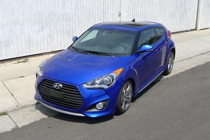 A three-quarter front view of the 2013 Hyundai Veloster Turbo