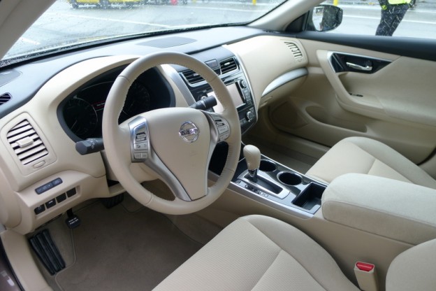 An Interior view of the 2013 Nissan Altima 2.5 SV