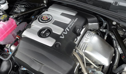 The 2.0-liter turbocharged 4-cylinder of the 2013 Cadillac ATS 2.0T Premium Collection