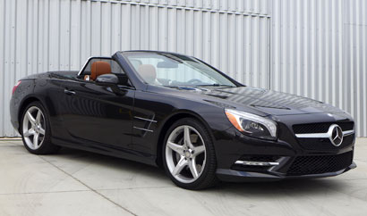 A three-quarter front view of the 2013 Mercedes-Benz SL550 Roadster