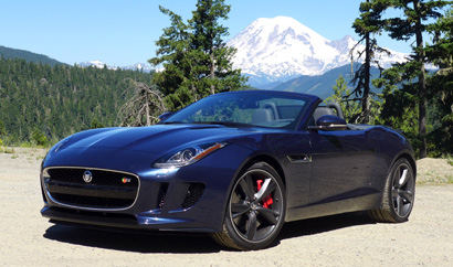 A three-quarter front view of the 2014 Jaguar F-TYPE S