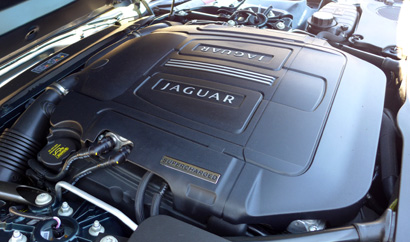 The 5.0-liter supercharged V8 engine of the 2014 Jaguar F-TYPE V8 S