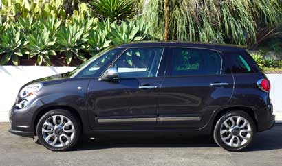 A side view of the 2014 Fiat 500L