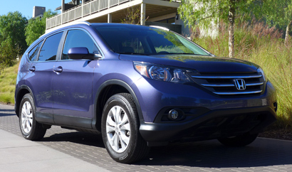 A three-quarter front view of the 2014 CR-V EX-L AWD