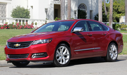 A three-quarter front view of the 2014 Chevrolet Impala 2LTZ