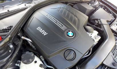 The 3.0-liter twin-turbocharged inline-6 of the 2014 BMW 435i Coupe