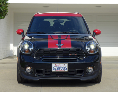 A front view of the 2014 Mini John Cooper Works Countryman