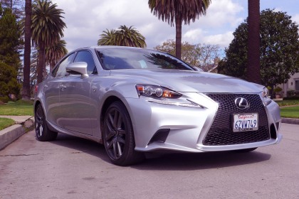 2014 Lexus IS350 F Sport front right three quarter