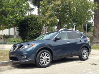 Nissan Rogue front three quarter view
