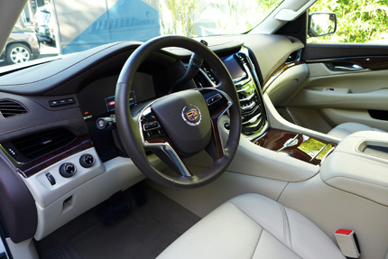 2015-Cadillac-Escalade-Interior-in-Beige