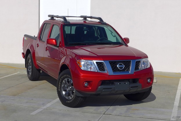 2014 Frontier Front right