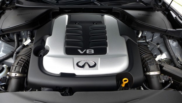V8 Motor