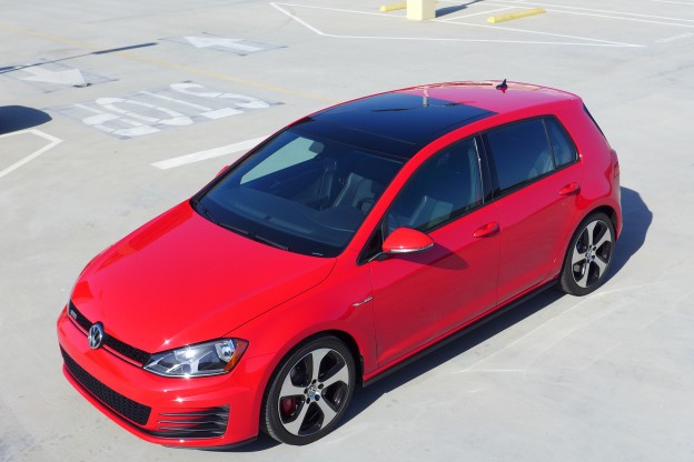 2015 Volkswagen GTI overhead view