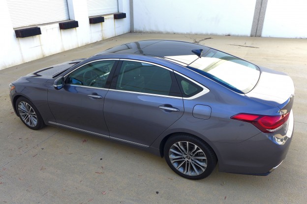 2015 Hyundai Genesis top