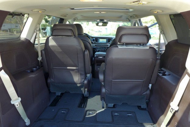 2015 Kia Sedona cargo space