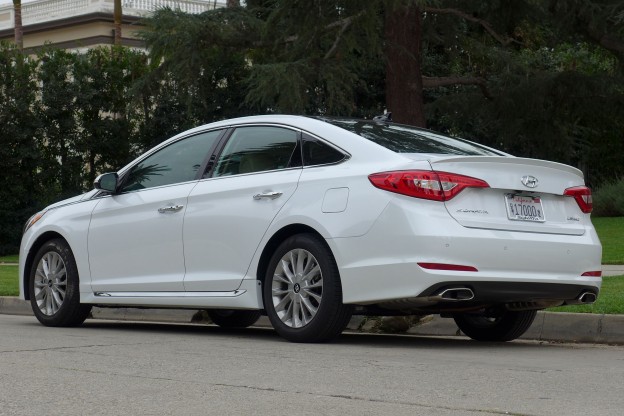 2015 Sonata Rear Three Quarter View