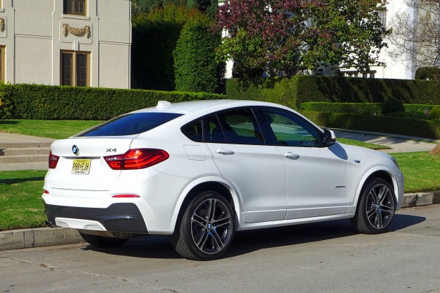 2015 BMW X4 rear three quarter