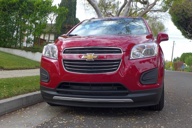 2015 Chevrolet Trax front