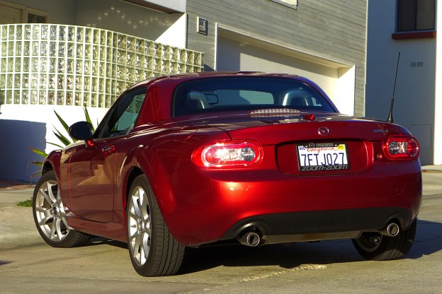 2015 MX-5 top up rear three quarter