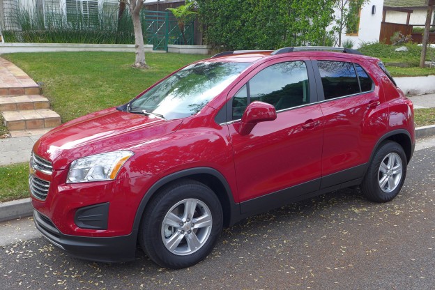 chevrolet trax front three quarter