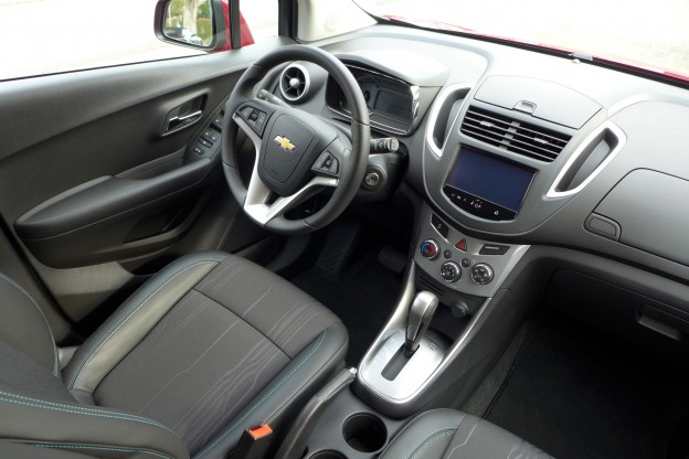 chevrolet trax interior