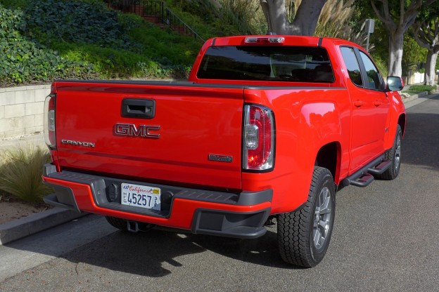 2015 Canyon rear three quarter view