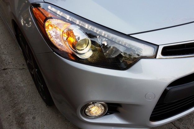 2015_Kia_Forte_Coupe_Koup SX_HEADLAMP