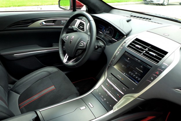 2015-lincoln-mkz-sedan-black-label-interior2