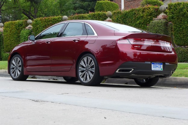 2015-lincoln-mkz-sedan-black-label-rq