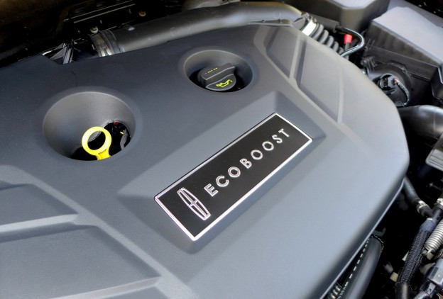 The 2.3-liter EcoBoost engine inside the 2015 Lincoln MKC Black Label AWD