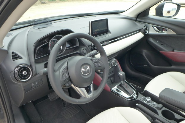 2016 Mazda CX-3 interior