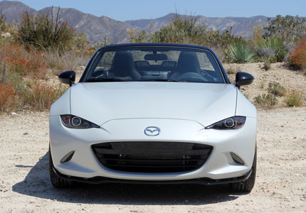 A front view of the 2016 Mazda MX-5 Miata