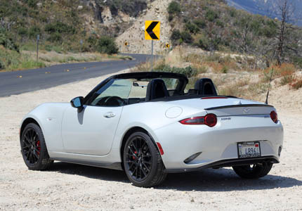 A three-quarter rear view of the 2016 Mazda MX-5 Miata