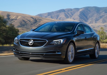 A three-quarter front view of the 2017 Buick LaCrosse