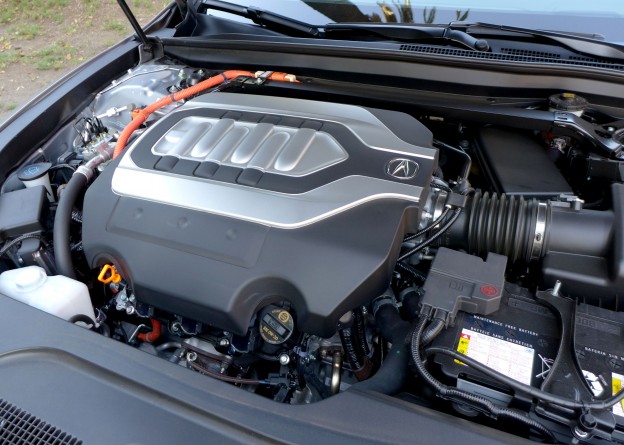 The 3.5-liter V6 in Acura's RLX Hybrid