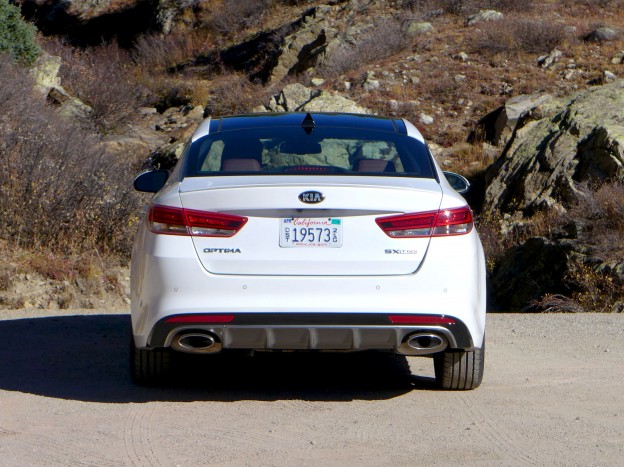 Rear view of the 2016 Kia Optima 2.0T SX