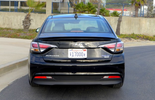 A rear view of the 2016 Hyundai Sonata Hybrid Limited