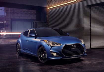 A three-quarter view of the 2016 Hyundai Veloster Rally Edition